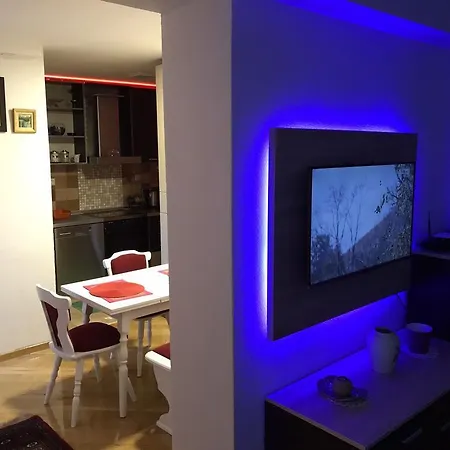 Apartmant Ayna شقة *